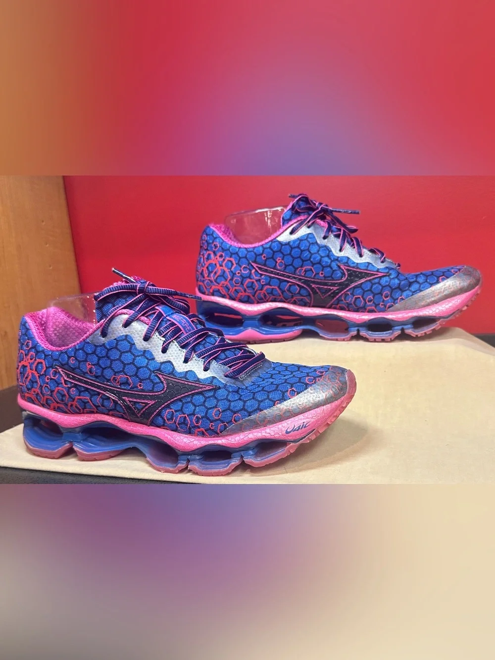 Mizuno Wave Prophecy 3 Blue, Pink, Silver, & Black Running Shoes Women’s Sz 9.5